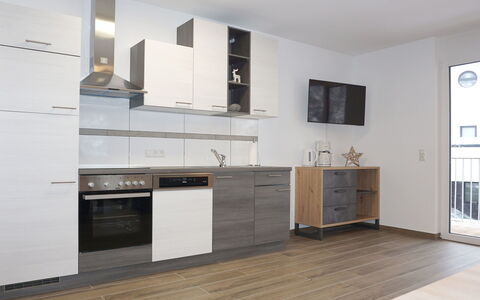Apart Annabell: Cabinetry, Comptoir, Meubles, Bâtiment, Cuisinière, Bois, Design Intérieur, Fenêtre, Cuisine, Tiroir
