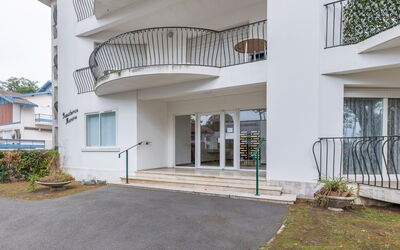Hossegor 355: Plante, Bâtiment, Fenêtre, Lot Terre, Condominium, Maison, Façade, Zone Résidentielle, Immobilier