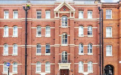 Cleveland Apartments: Bâtiment, Propriété, Fenêtre, Ciel, Brique, Design Urbain, Nuage, Brickwork