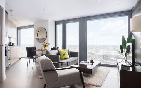 London City 304: Meubles, Design Intérieur, Appartement, Sol, Sol, Table, Chaise, Salon, Pièce, Domicile
