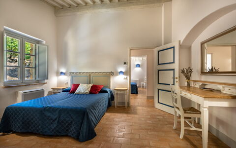 Villa Lucarella: Meubles, Mur, Design Intérieur, Sol, Chambre, Lit, Plafond, Pièce, Sol, Éclairage