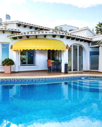 Villa Charly