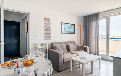 Logement:&nbsp;Bleu Marine 310.8