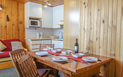 Logement:&nbsp;Le 2100 a et B (Lavachet) 245.8