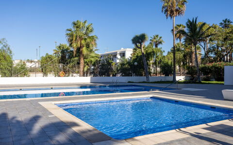 Comfy Altemar: L'Eau, Ciel, Nuage, Paysage Naturel, Plage, Cotiers Et Relief Océaniques, Terrain, Arbre, Horizon, Paysage