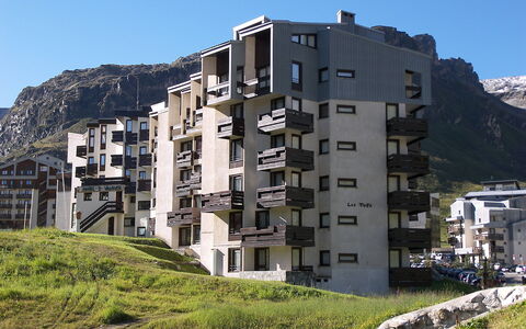 Tignes 345: Ciel, Bâtiment, Fenêtre, Montagne, La Nature, Architecture, Design Urbain, Maison, Condominium, Quartier