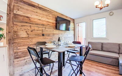 Logement:&nbsp;La Divaria (Le Lac) 450.6