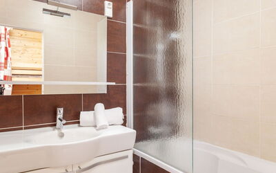 Logement:&nbsp;Le Bec Rouge (Le Lac) 480.8