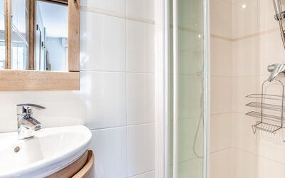 Logement:&nbsp;Le Bec Rouge (Le Lac) 480.9
