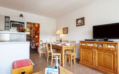 Logement:&nbsp;Le Bec Rouge (Le Lac) 480.8