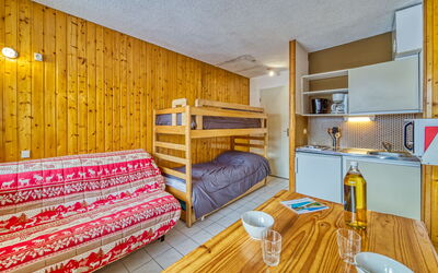 Logement:&nbsp;Asters 18 Bâtiment C1 100.35