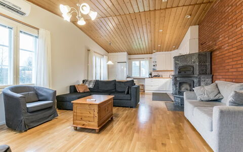 Villa Lahti: Zone Rurale, Station De Montagne, Village, Chaîne De Montagnes, Vallée, Village De Montagne, Alpes, Eco Hôtel, Balcon, Hôtel