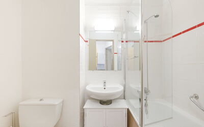 Logement:&nbsp;Médian 005 350.2