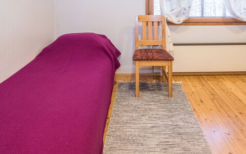 Mänty: Sol, Sol, Bois, Design Intérieur, Parquet, Lit, Chambre, Meubles, Pièce, Drap De Lit