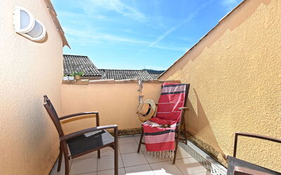 Logement:&nbsp;Le Village (C7 351) 400.14