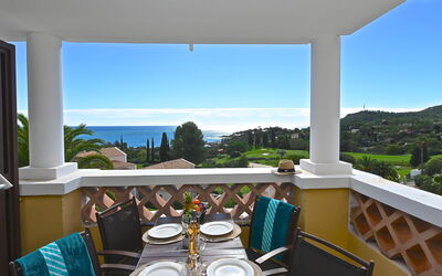 Logement:&nbsp;Village Cap Estérel - le Village 400.80