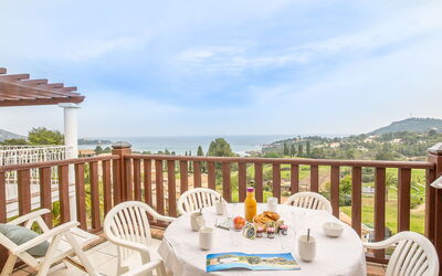 Logement:&nbsp;Le Village (C4324) 400.64