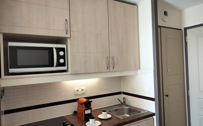 Logement:&nbsp;Le Village (E1 121) 400.72