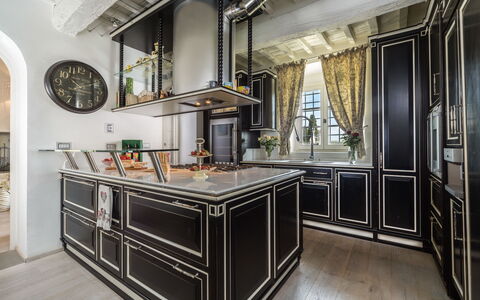 Chianti Fornace 1: Cabinetry, Comptoir, Cuisine, Bois, Design Intérieur, Sol, Sol, Salle, Immobilier, Dur