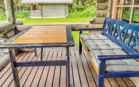 Korvenpää: Bois, Meubles, Sol, Sol, Tache De Bois, Porte, Pièce, Dur, Plafond, Chaise