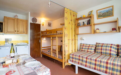 Logement:&nbsp;Brelin les Combes 807 400.12
