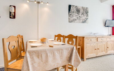 Logement:&nbsp;Brelins les Combes 911 400.16