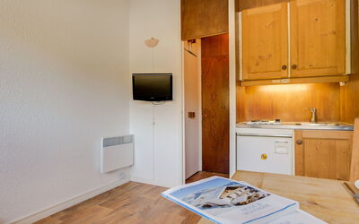 Logement:&nbsp;Brelins les Combes 942 400.15
