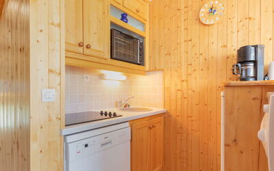 Logement:&nbsp;Brelin la Challe 832 400.17