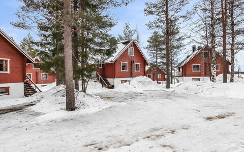 Alppikylä 4A Paritalo: Zone Rurale, Station De Montagne, Village, Chaîne De Montagnes, Vallée, Village De Montagne, Alpes, Eco Hôtel, Balcon, Hôtel