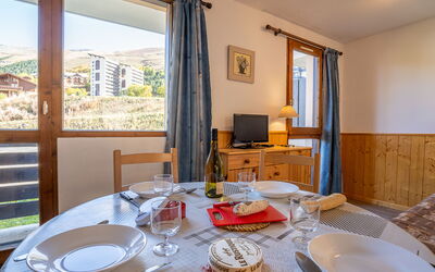 Logement:&nbsp;Sarvan 315 300.9