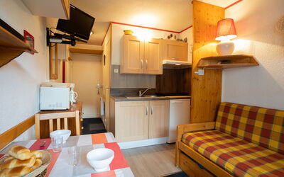 Logement:&nbsp;Sarvan 625 300.3