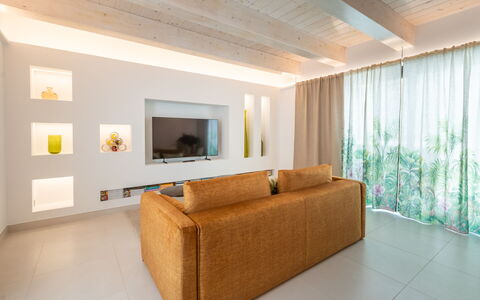 La Casa Di Campagna: Meubles, Design Intérieur, Sol, Mur, Sol, Canapé, Bois, Plafond, Salon, Pièce