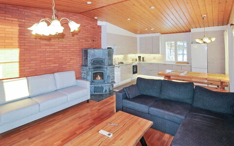 Villa Niemi: Zone Rurale, Station De Montagne, Village, Chaîne De Montagnes, Vallée, Village De Montagne, Alpes, Eco Hôtel, Balcon, Hôtel