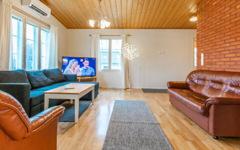 Villa Ruutana: Zone Rurale, Station De Montagne, Village, Chaîne De Montagnes, Vallée, Village De Montagne, Alpes, Eco Hôtel, Balcon, Hôtel