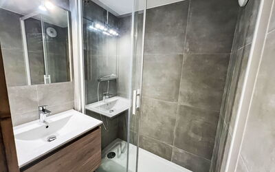 Logement:&nbsp;Lauzières 616 350.9