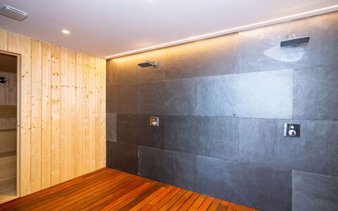 Blue Infinity 1: Propriété, Bois, Éclairage, Sol, Design Intérieur, Sol, Ligne, Tache De Bois, Mur, Bâtiment