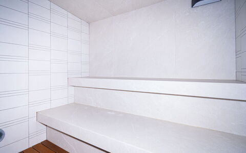 Blue Infinity 1: Bâtiment, Rectangle, Ombre, Bois, Sol, Sol, Mur, Composite, Plafond, Teintes Et Ombres