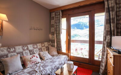 Logement:&nbsp;Cosmos 120.8