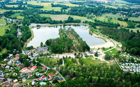 Hradec Kralove 1: L'Eau, Ressources En Eau, Écorégion, Plante, La Nature, Environnement Naturel, Paysage Naturel, Montagnes, Lot Terre, Végétation