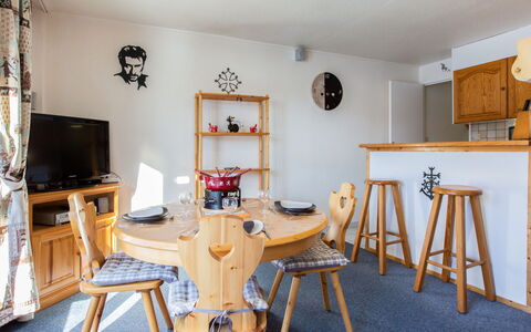 Logement:&nbsp;Vostok Zodiaque 800.86