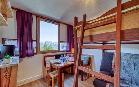 Logement:&nbsp;Vostok Zodiaque 800.93