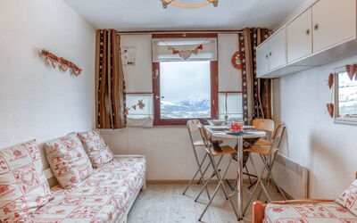 Logement:&nbsp;Vostok Zodiaque 800.87