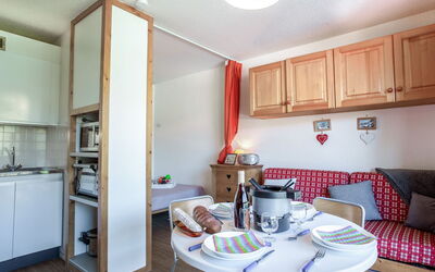 Logement:&nbsp;Vostok Zodiaque 800.42