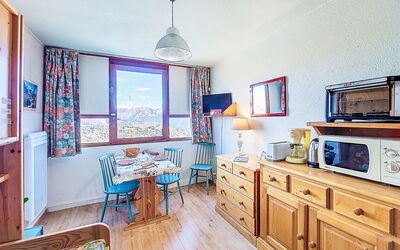 Logement:&nbsp;Vostok Zodiaque 800.27