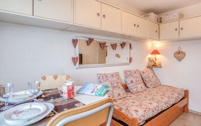 Logement:&nbsp;Vostok Zodiaque 800.87