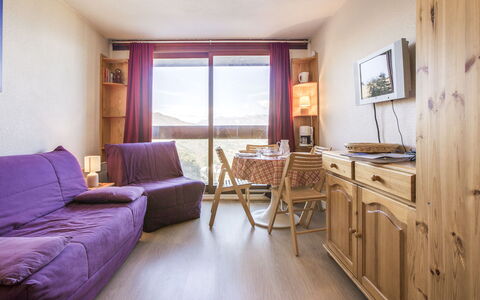 Logement:&nbsp;Soyouz Vanguard 100.81