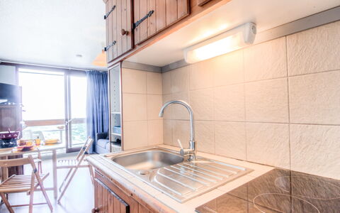 Logement:&nbsp;Soyouz Vanguard 100.78