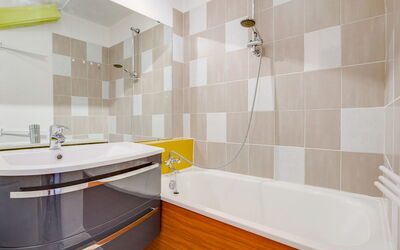 Logement:&nbsp;Soyouz Vanguard 100.82