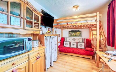 Logement:&nbsp;Soyouz Vanguard 100.108