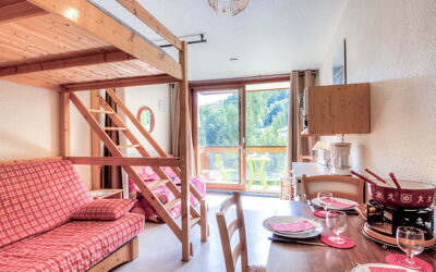 Logement:&nbsp;Soyouz Vanguard 100.10